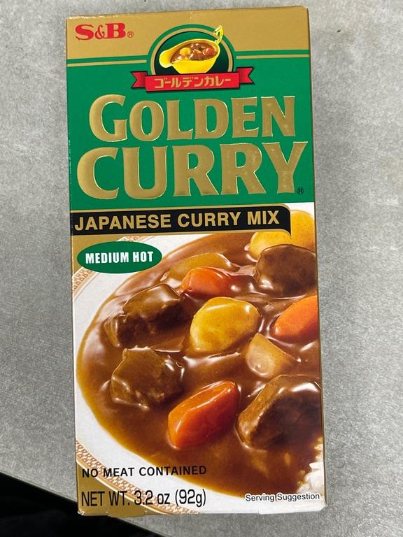 S&B Golden Curry Japanese Curry Mix Medium Hot 92g