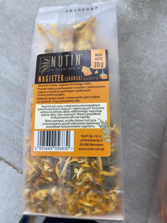 Hoa cúc vạn thọ khô Nutin 20g
