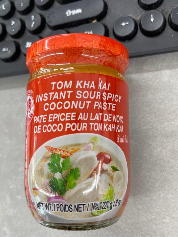 Tom Kha Kai Instant Sour Spicy Coconut Paste 227g