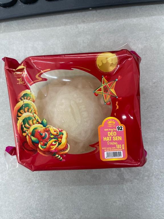 Bánh Trung Thu Kinh Đô Dẻo Hạt Sen 1 Trứng 180g